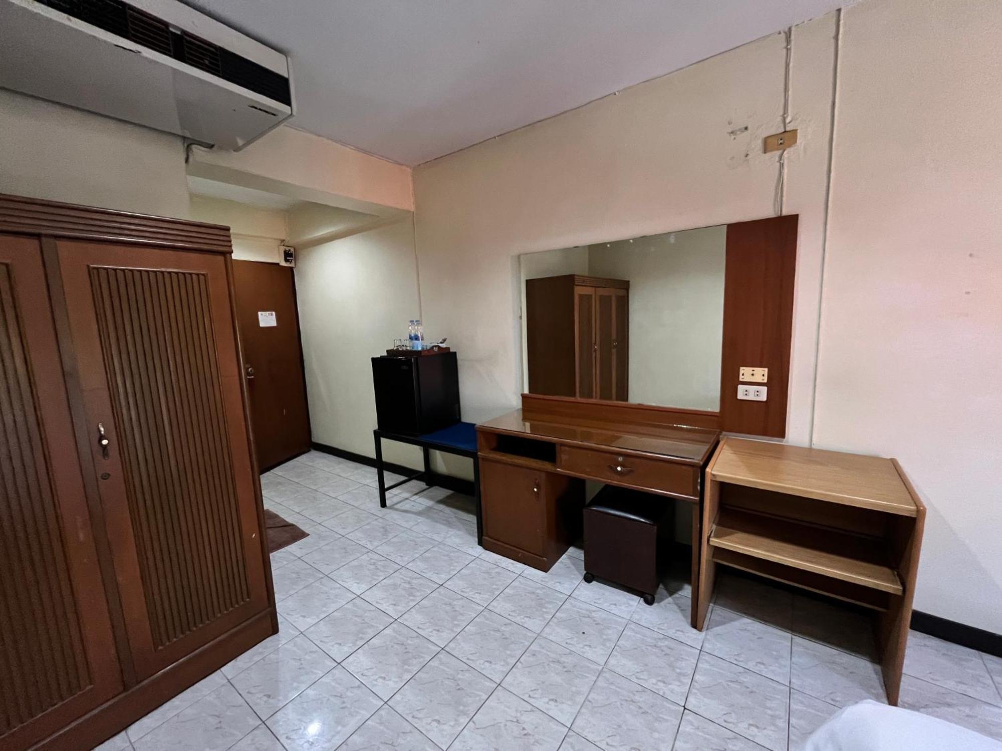 Rcn Court & Inn Τσιάνγκ Μάι Εξωτερικό φωτογραφία