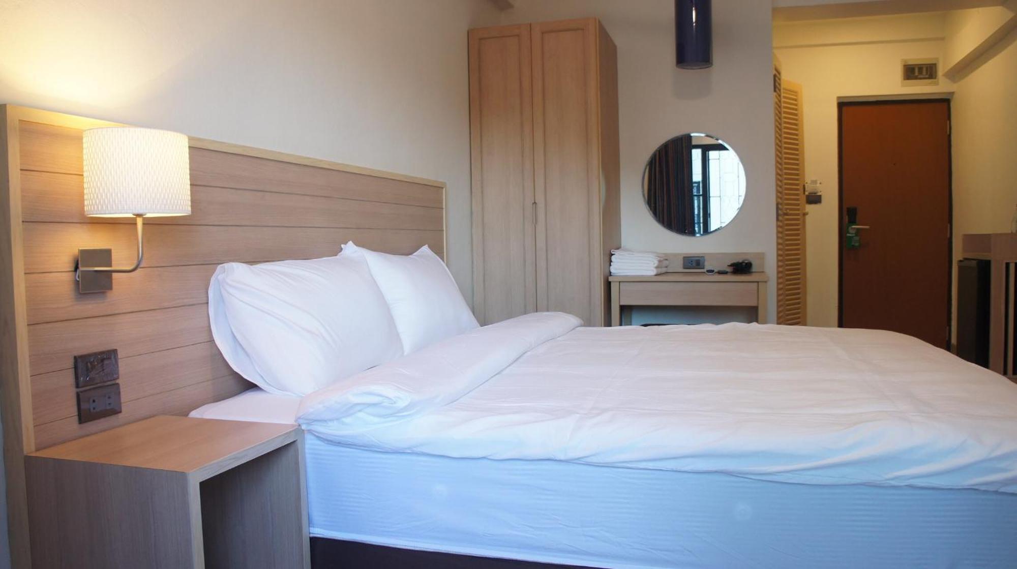 Rcn Court & Inn Τσιάνγκ Μάι Εξωτερικό φωτογραφία