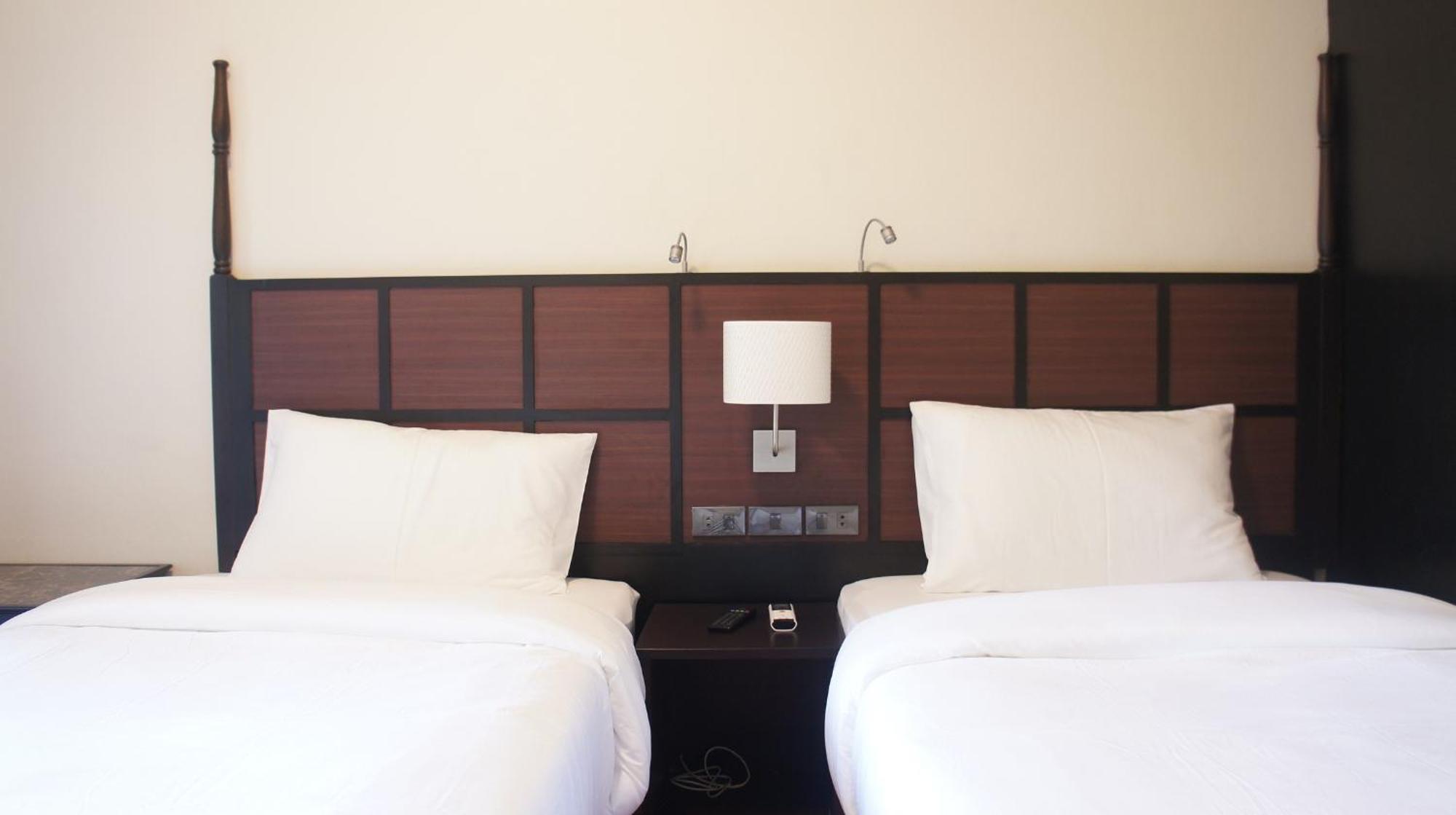 Rcn Court & Inn Τσιάνγκ Μάι Εξωτερικό φωτογραφία